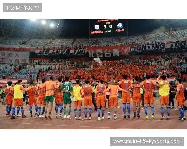 中超是否应该加大地方球迷互动活动，中超联赛球迷可以进场吗